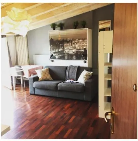 Apartament Certosa 45 Mediolan